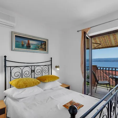 Lazeta Apartment *