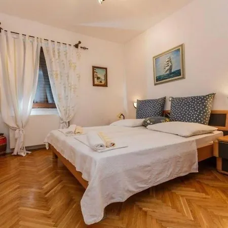 Lazeta Apartmán Duće